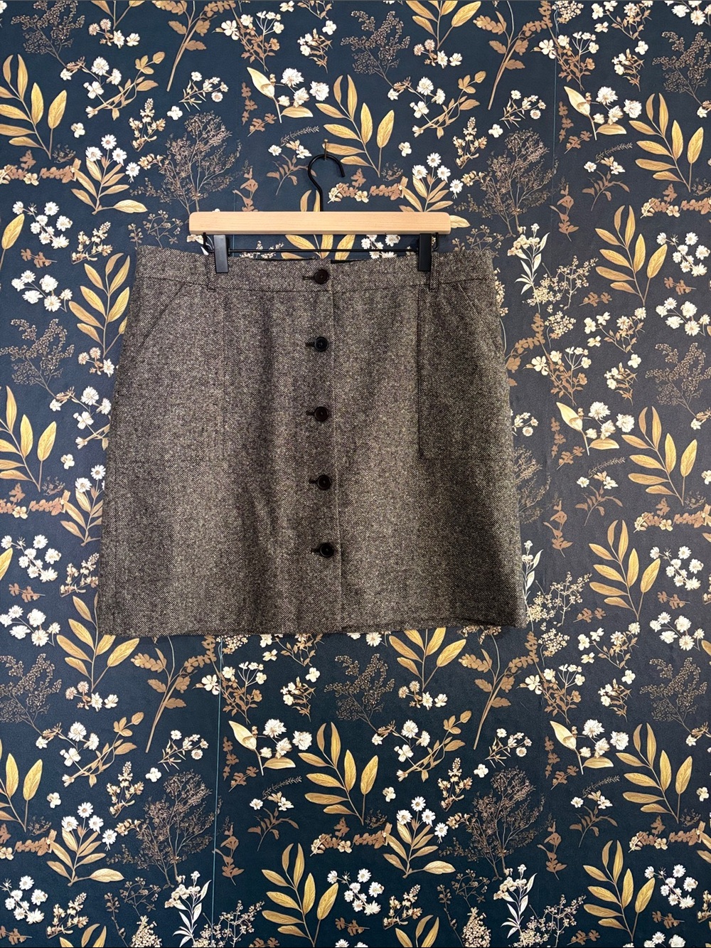 Eddie Bauer Mercer Fit Wool Brown Button-Front Mini Skirt Size 14